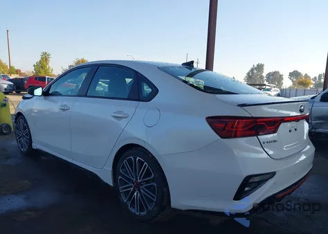 2021 Kia Forte Gt z USA, uszkodzony, nr VIN 3KPF44AC1ME300500